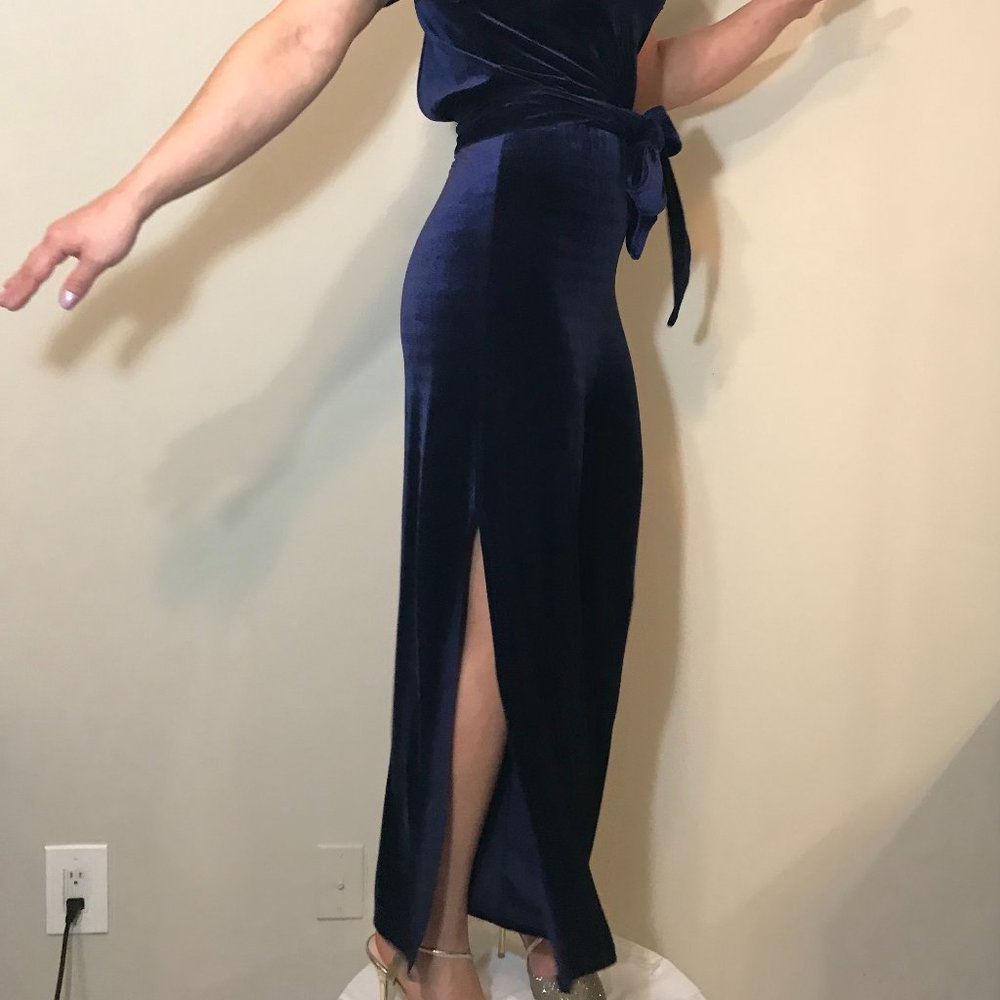 Gorgeous Navy Blue Velvet Romper - Picture 5 of 13